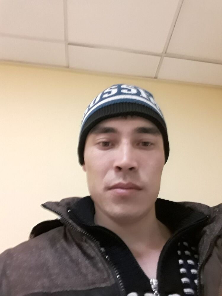  -,   Hasan, 32 ,   ,   , c 