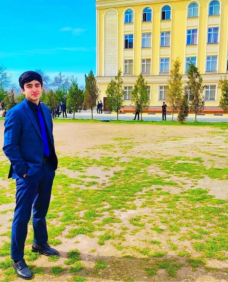  28415529  Mansur, 23 ,    -