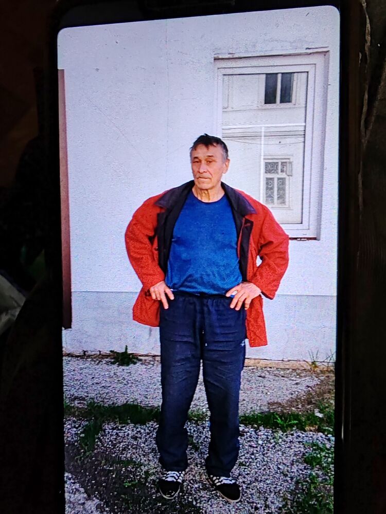 44908319  , 61 ,    