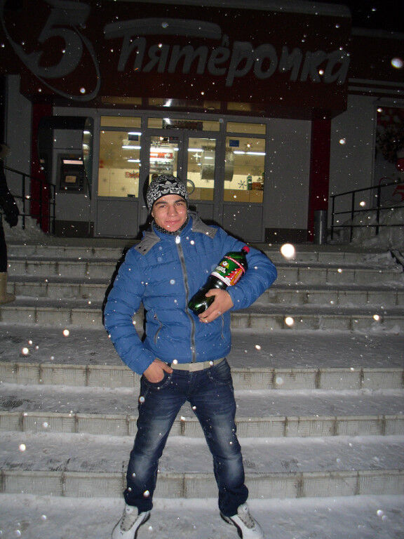  5583879  Viorel, 31 ,    