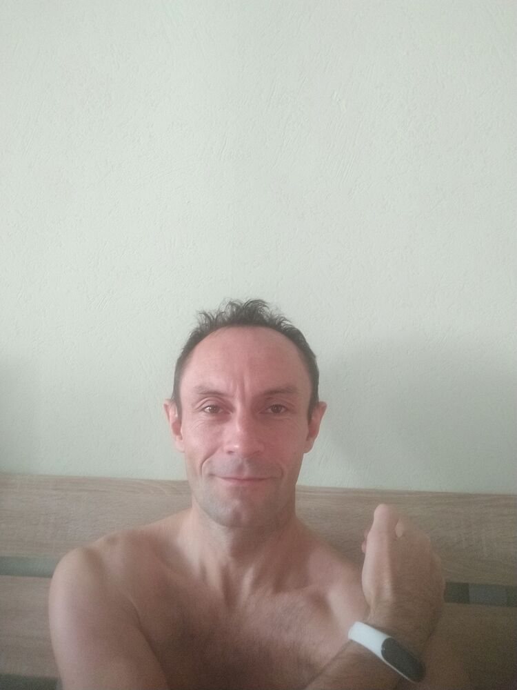  37836459  Nikolai, 45 ,    