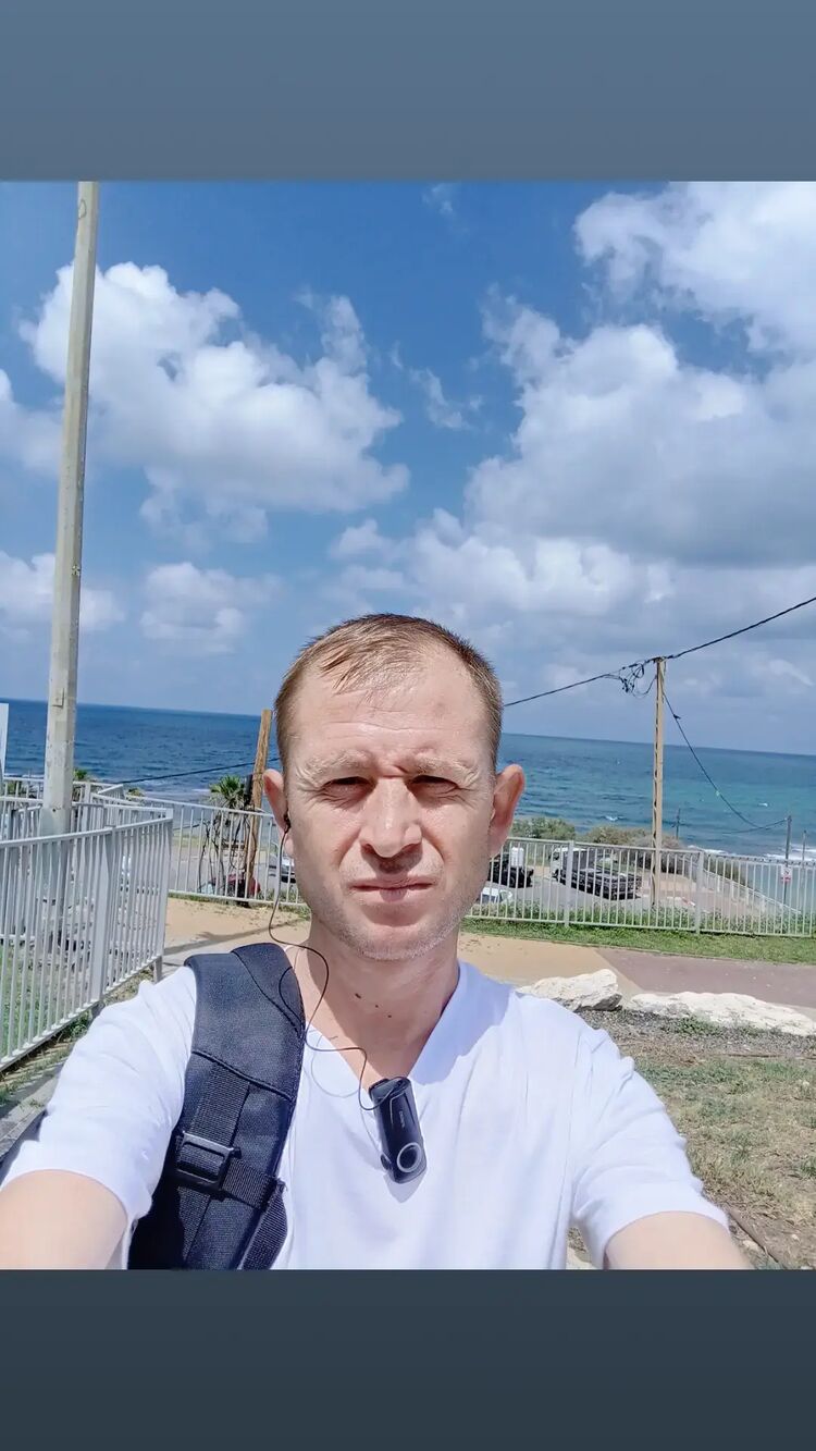  Azor,   Dima, 37 ,   ,   