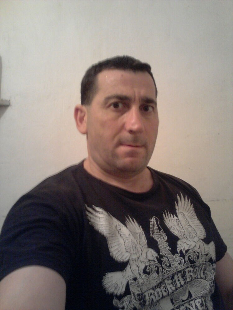  21028229  , 44 ,    