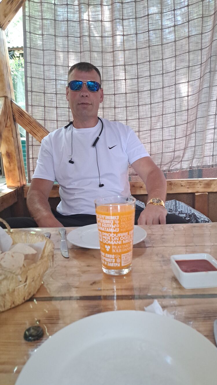  -,   , 42 ,   ,   