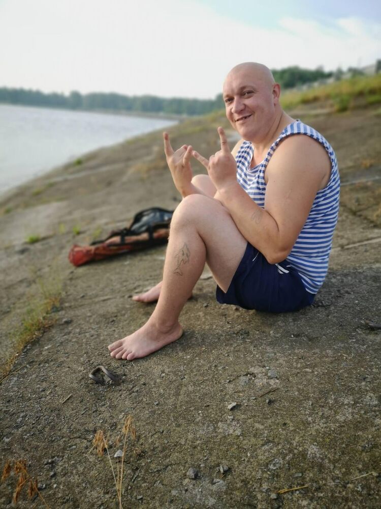  ,   Vitali, 43 ,   ,   