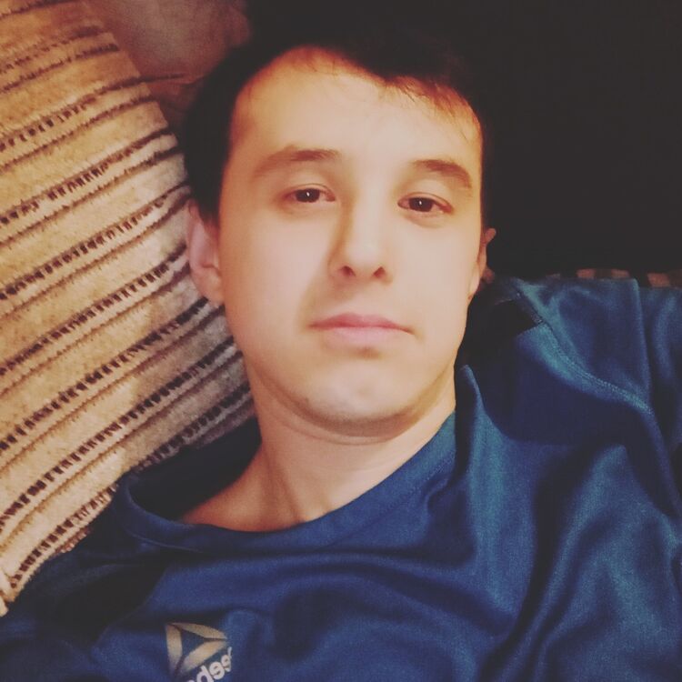  18909639  , 32 ,    