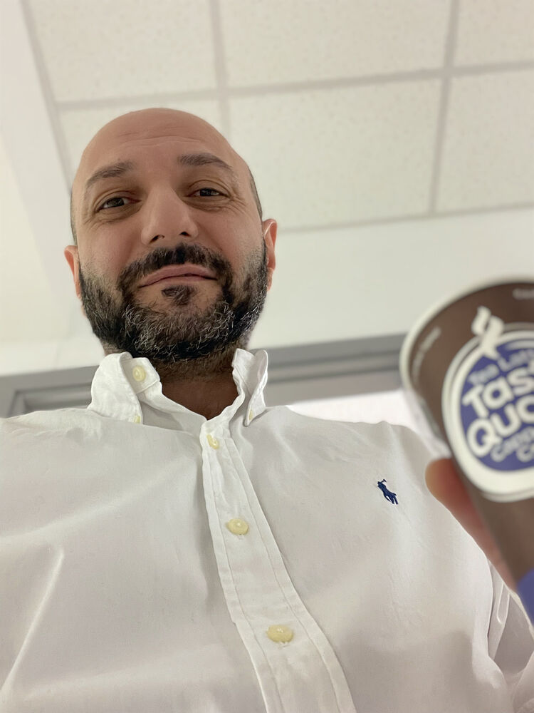 ���� 37951989 ������� David, 44 ����, ���� ���������� � �������-��-����