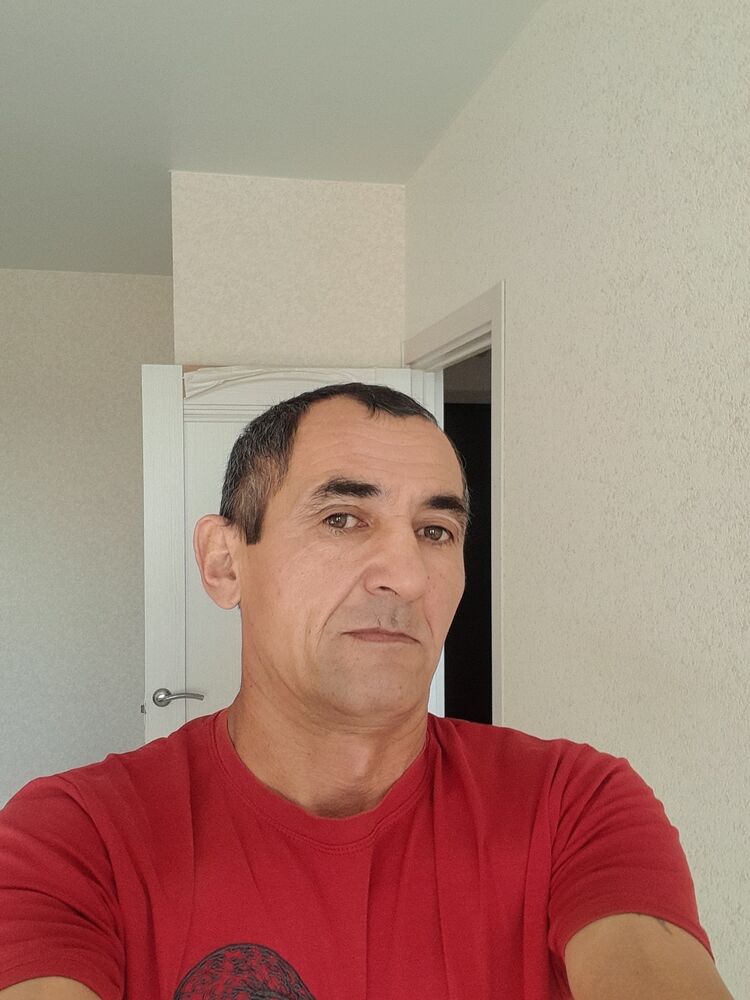  40676179  , 52 ,    --