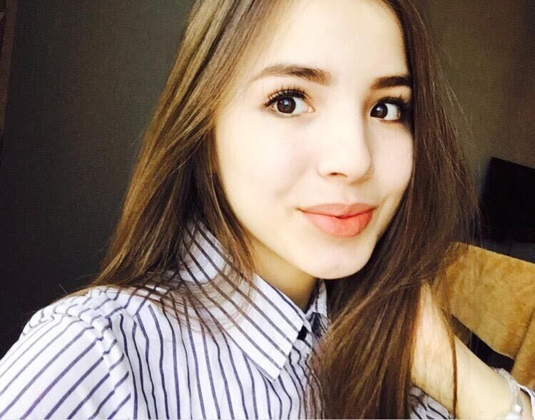  ,   Milana, 24 ,   c , 
