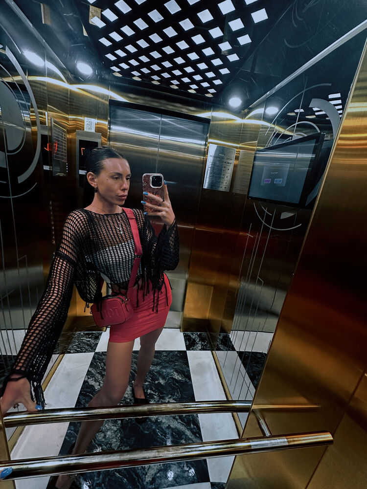  51352529  Alisiya, 33 ,    