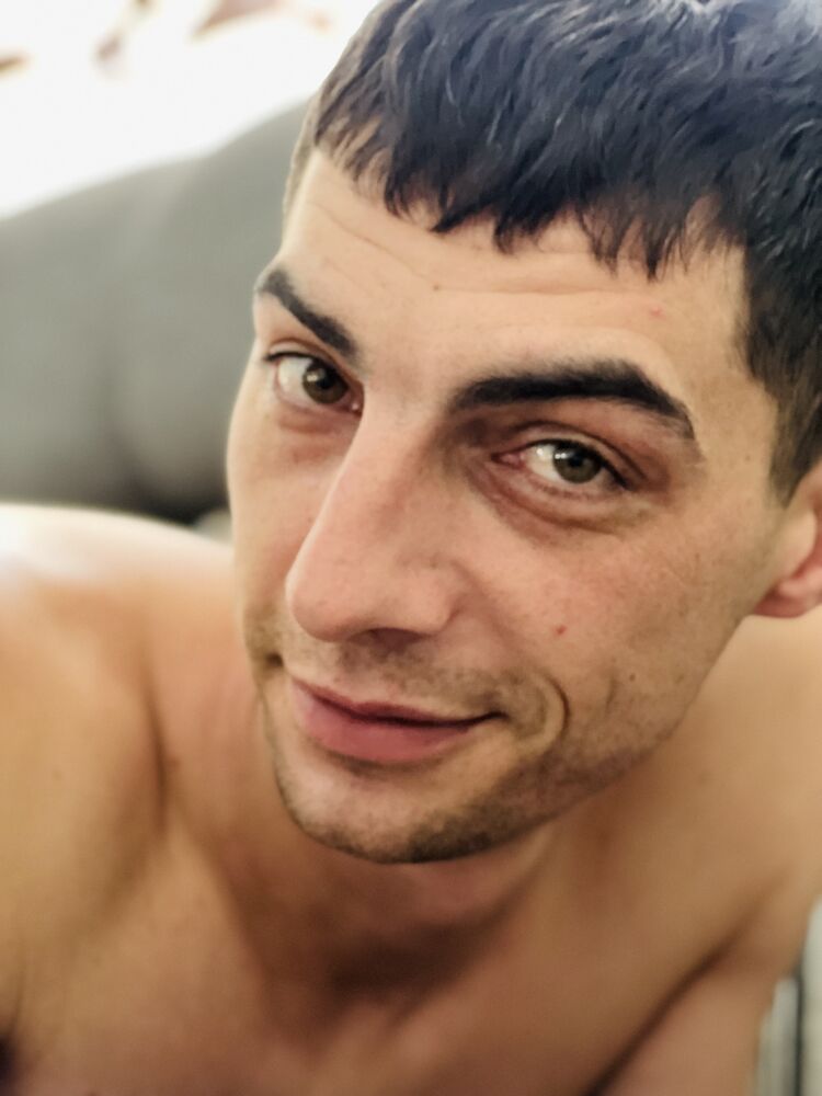  46249869  , 33 ,    