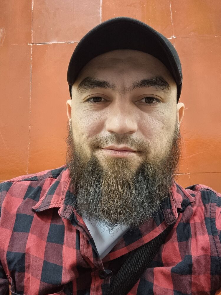  45299959  Zelim, 34 ,    