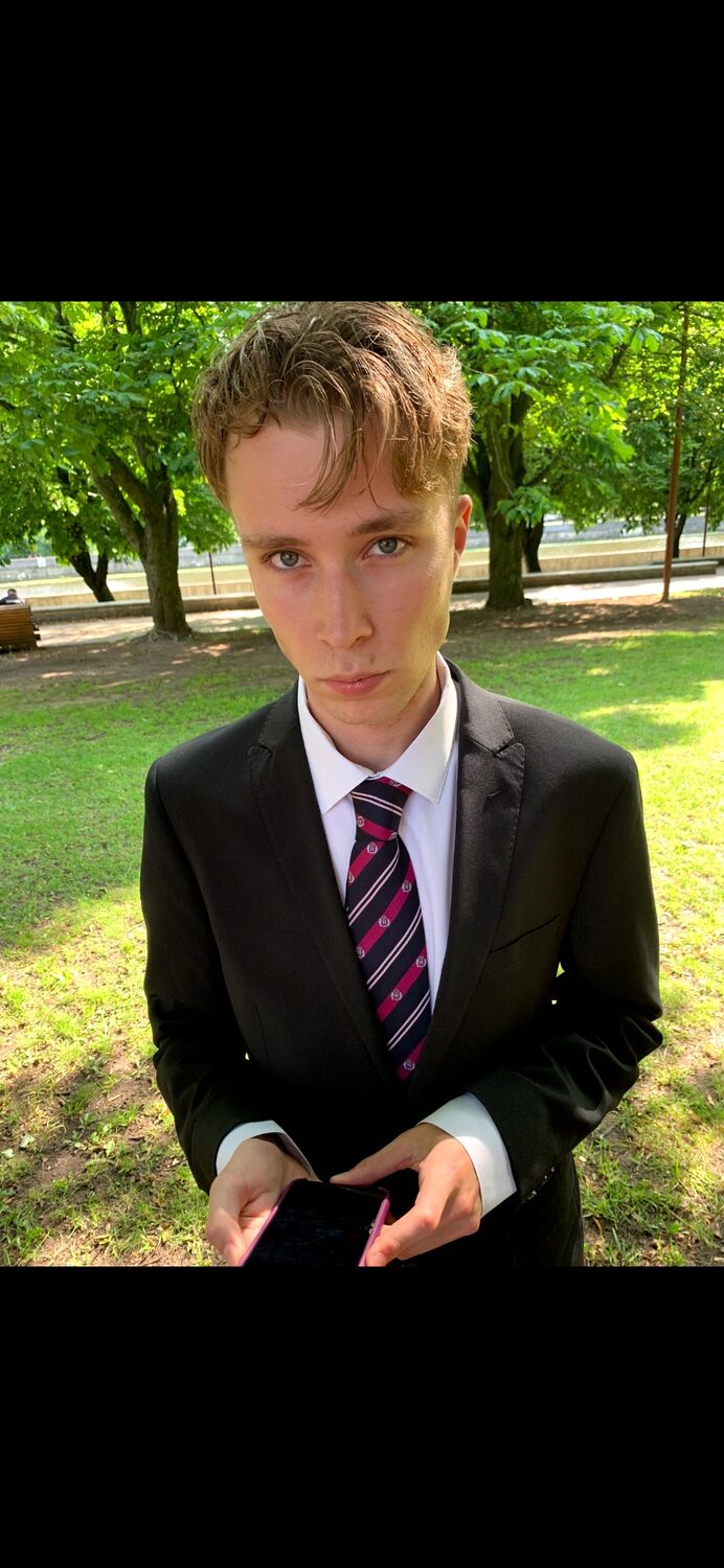  ,   Levi, 22 ,   ,   