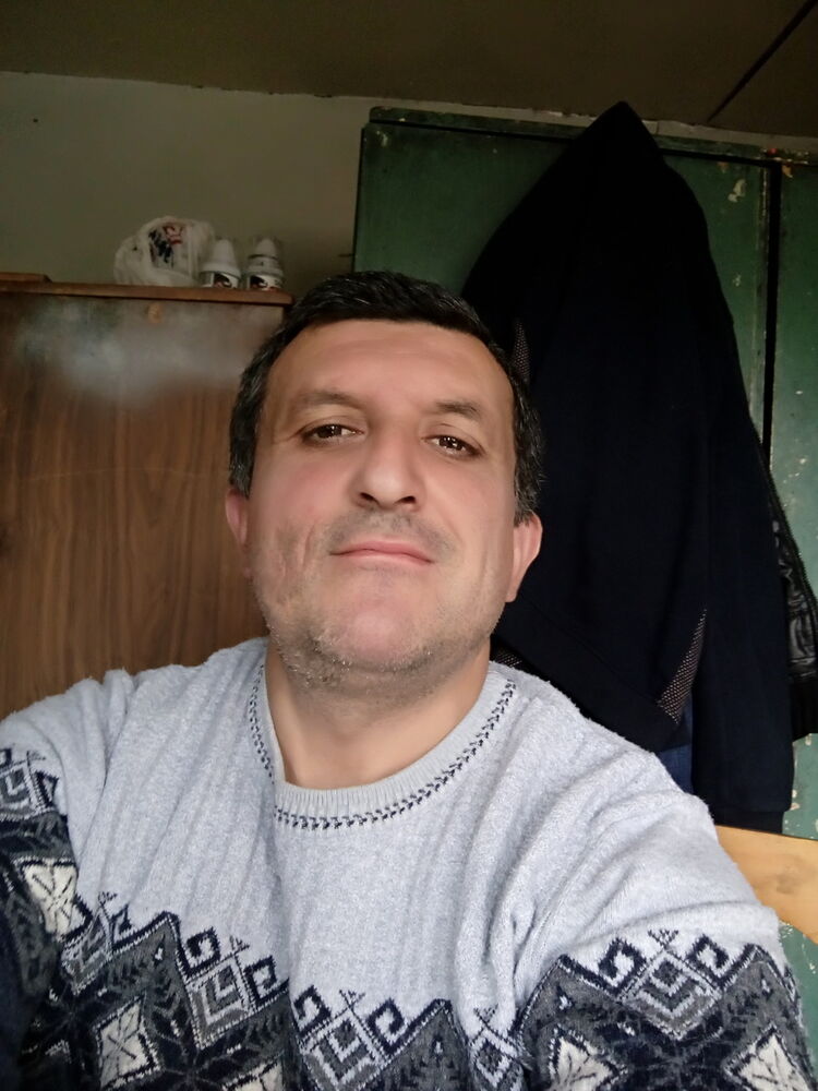  ,   Melik, 48 ,   