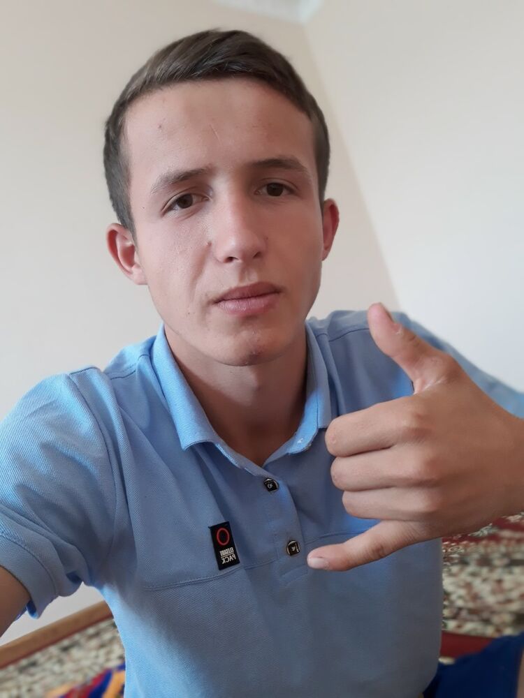  17423369  Mirjalol, 26 ,    