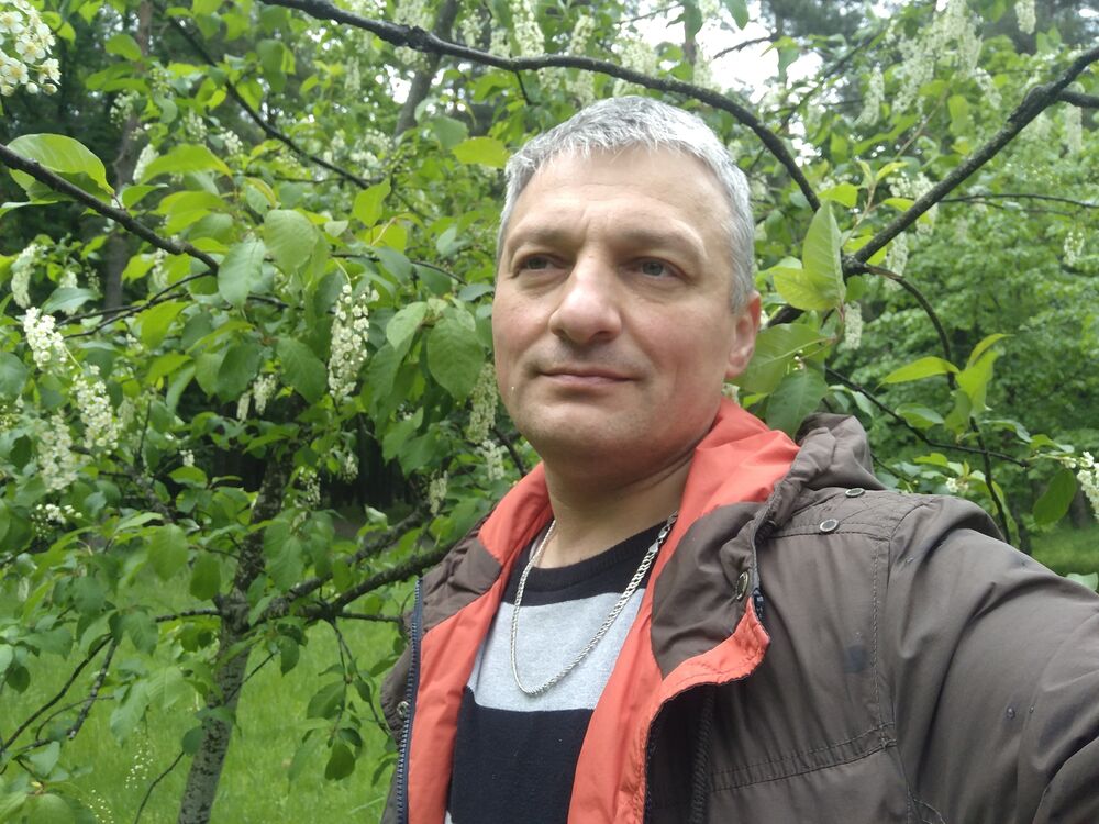  23602979  , 52 ,    Bialobrzegi