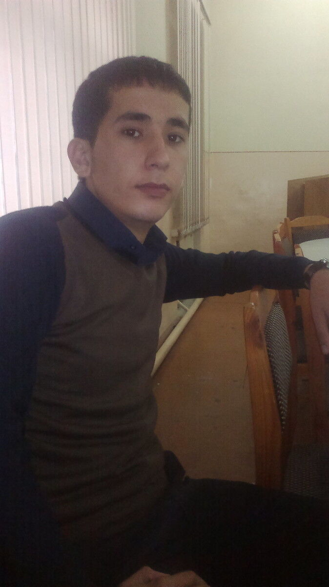  ,   Oybek, 34 ,   