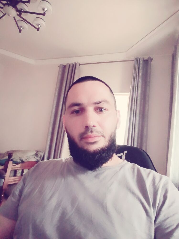  53833589  Sov, 32 ,    