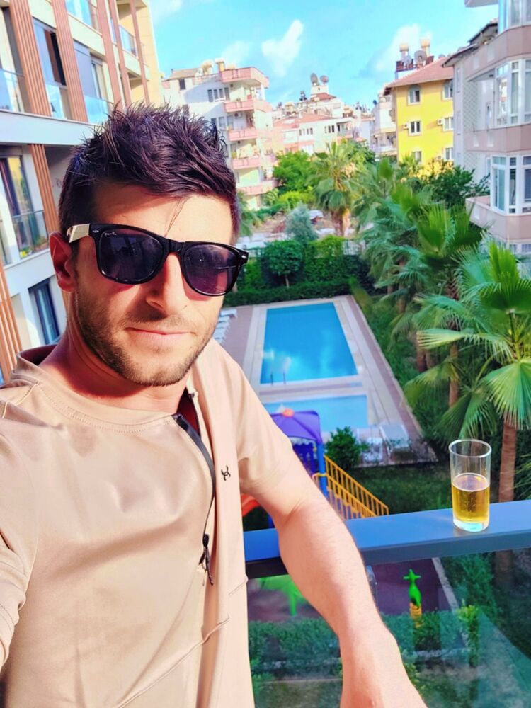  Esenyurt,   Tarkan, 33 ,   ,   , c , 