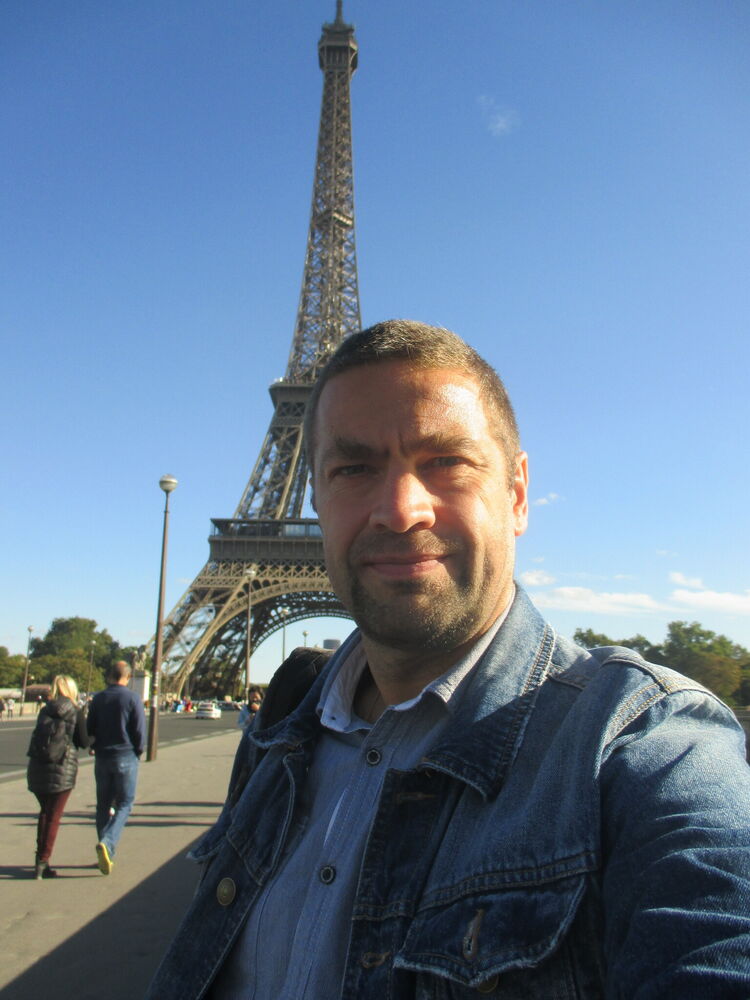  -,   Dan, 52 ,   c 