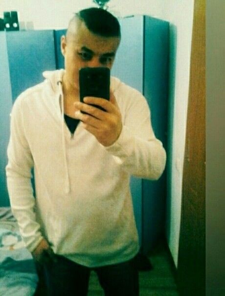  17774359  Islambek, 35 ,    
