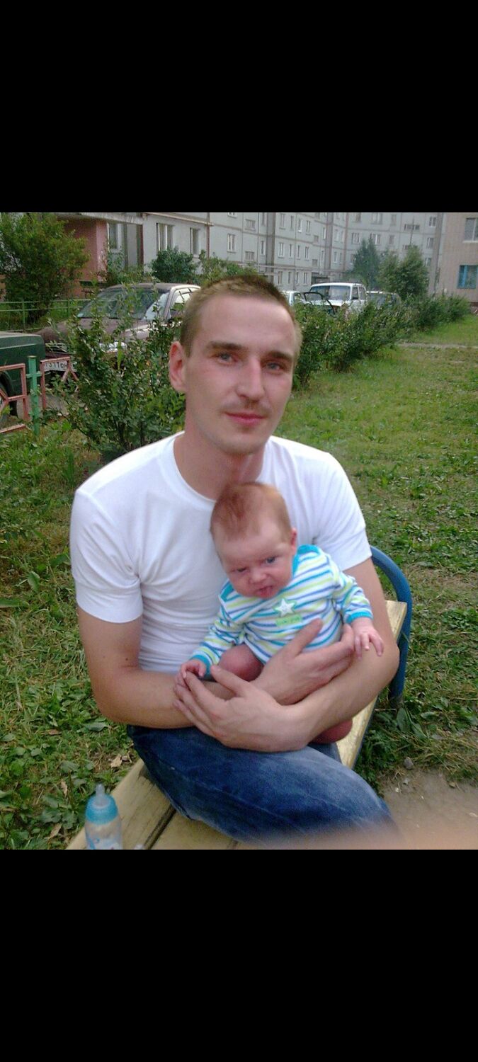  ,   Alexander, 41 ,   ,   , c 