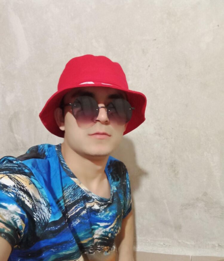 48286949  Shamsullo, 22 ,    