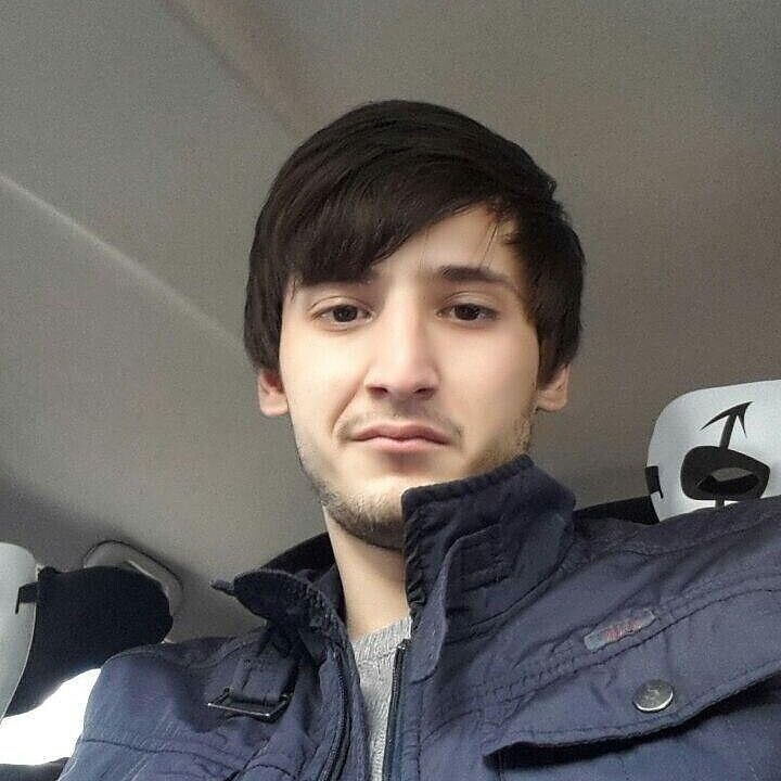  20297909  Salim, 32 ,    