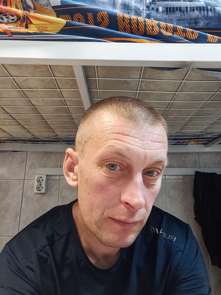  53612109  , 42 ,    