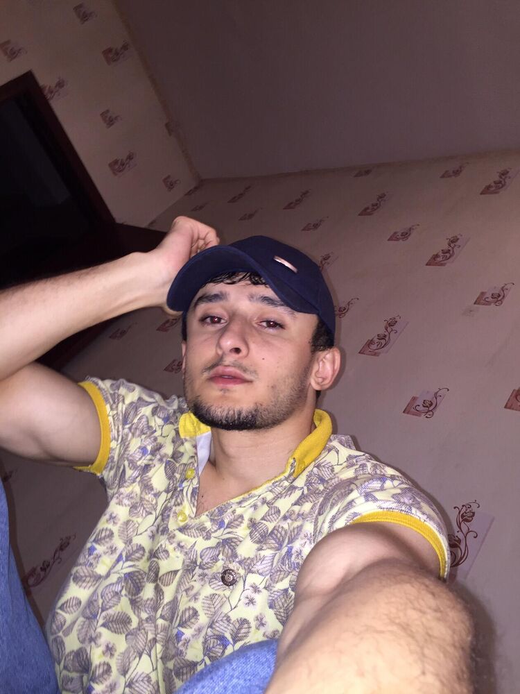  48367219  Farukh, 28 ,    