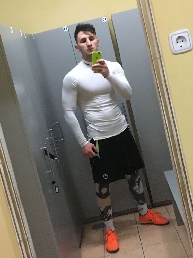  45872719  , 31 ,    