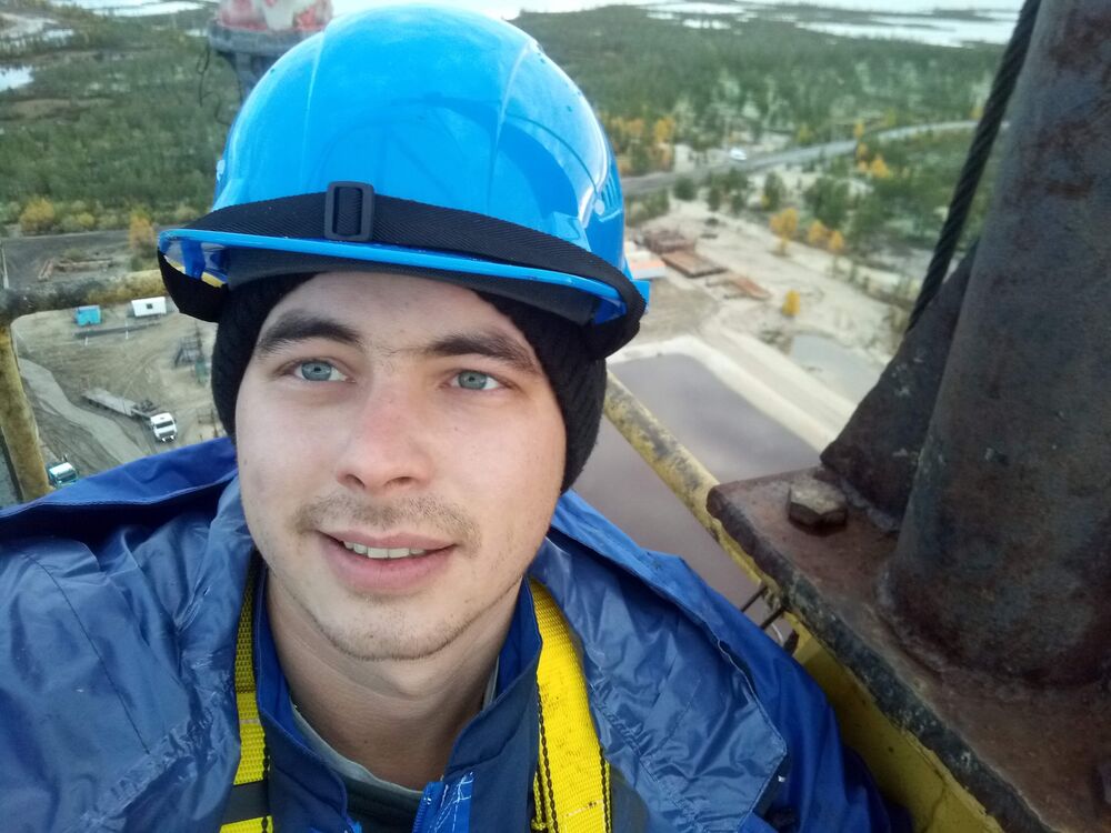  ,   Ruslan, 30 ,   ,   , c 