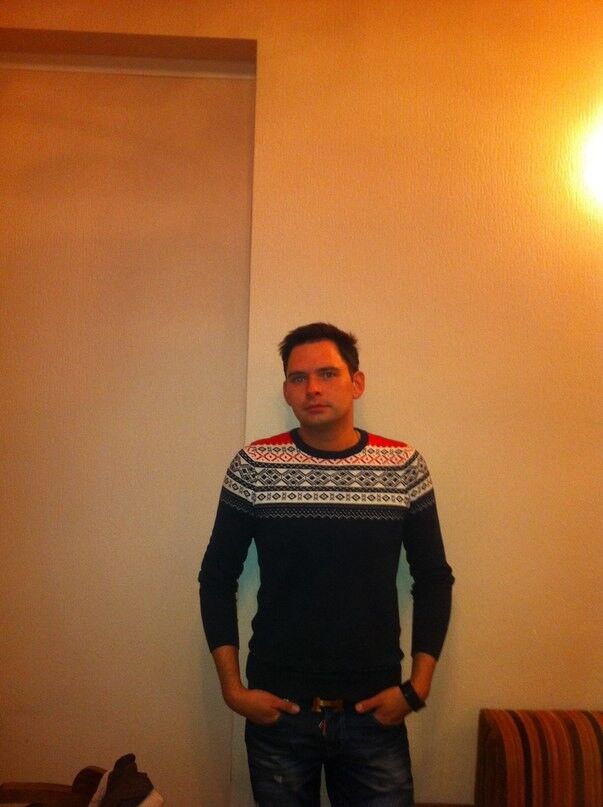  4399409  , 36 ,    -