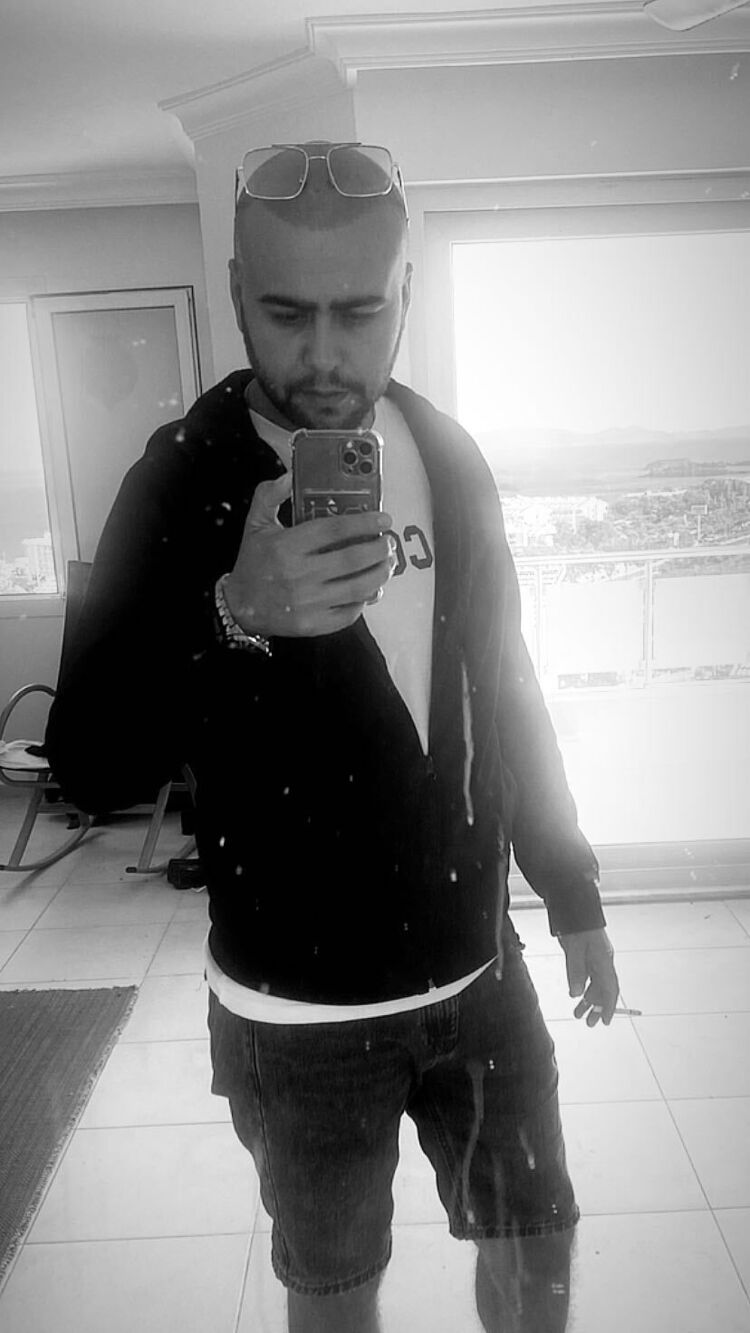  Mercan,   Zafer, 30 ,   ,   