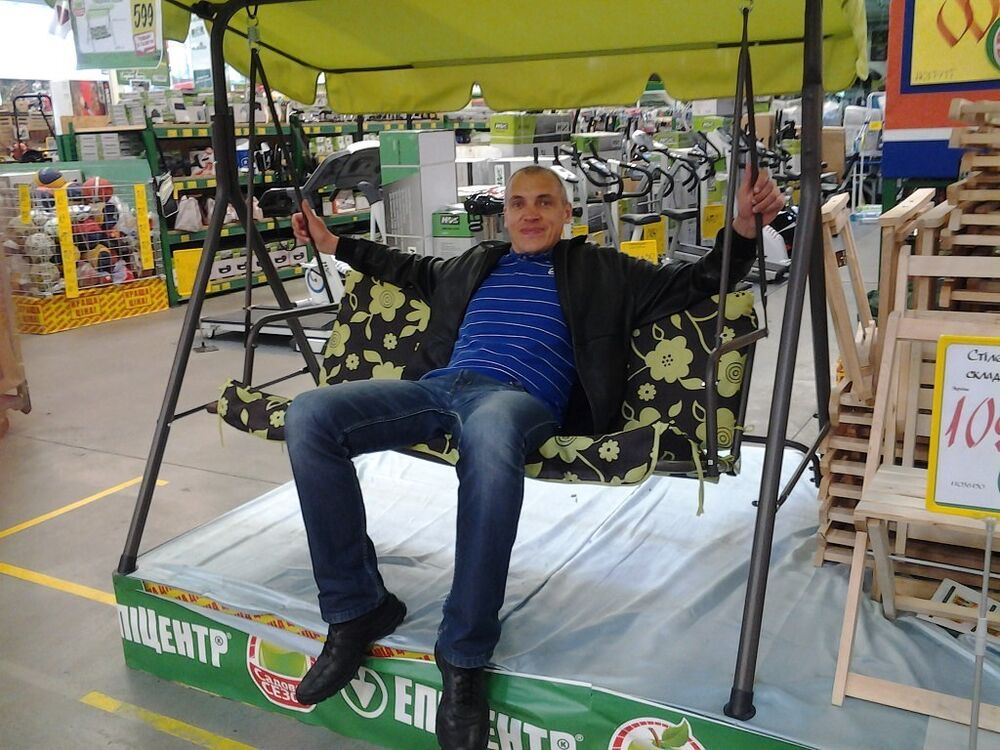  ,   Oleg, 49 ,   ,   , c 
