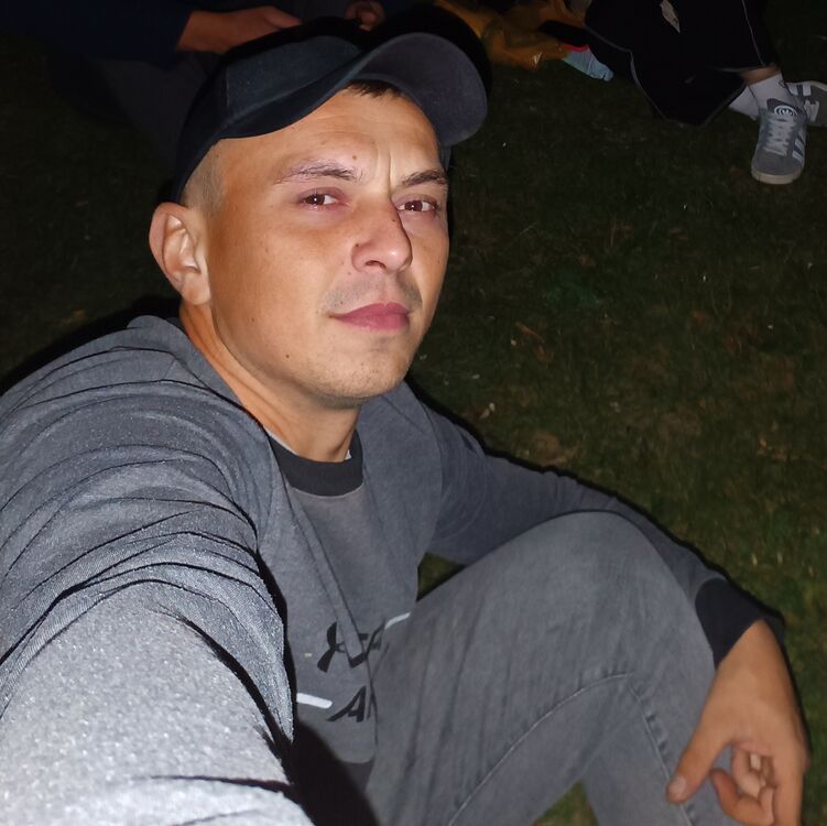  46608149  , 29 ,    