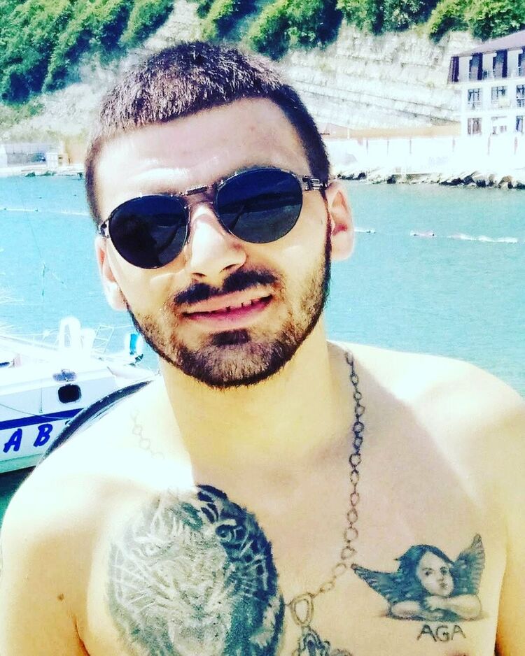  ,   Moso, 27 ,   ,   , c 