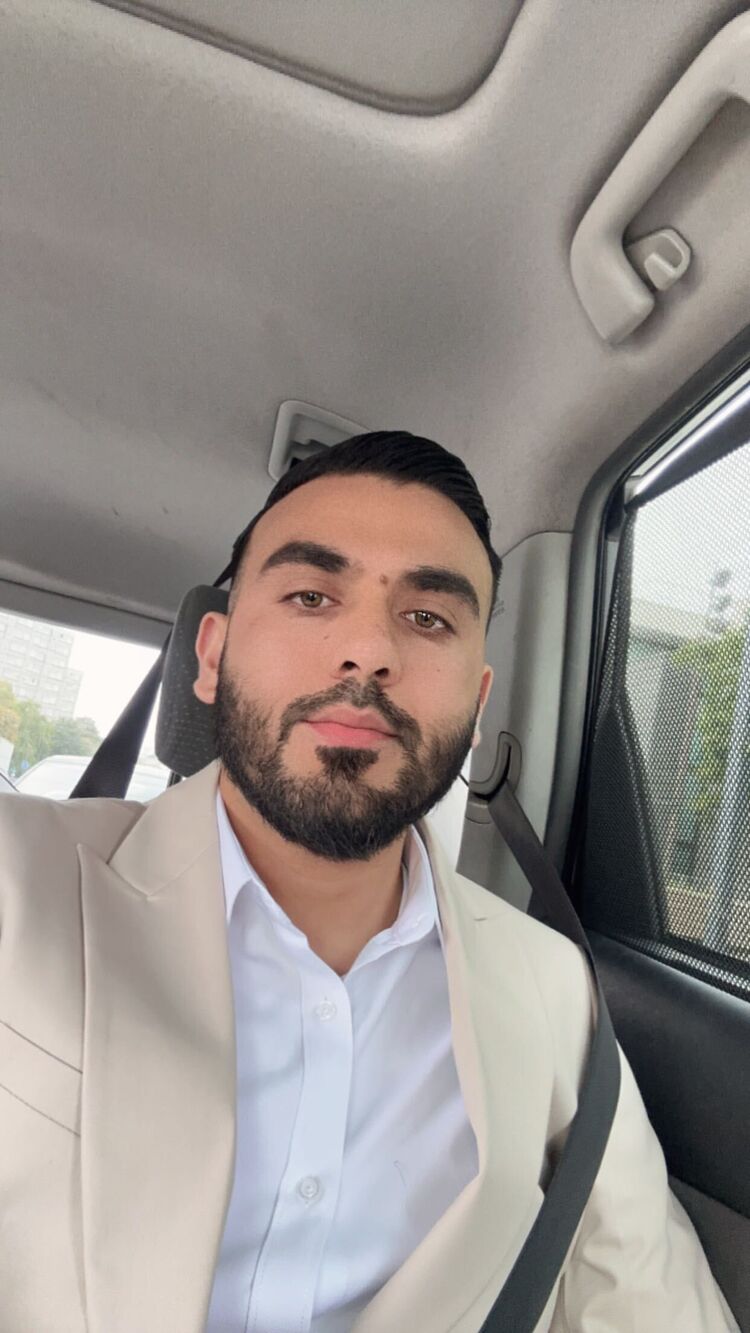  Palais-Bourbon,   Mahbob, 30 ,   ,   