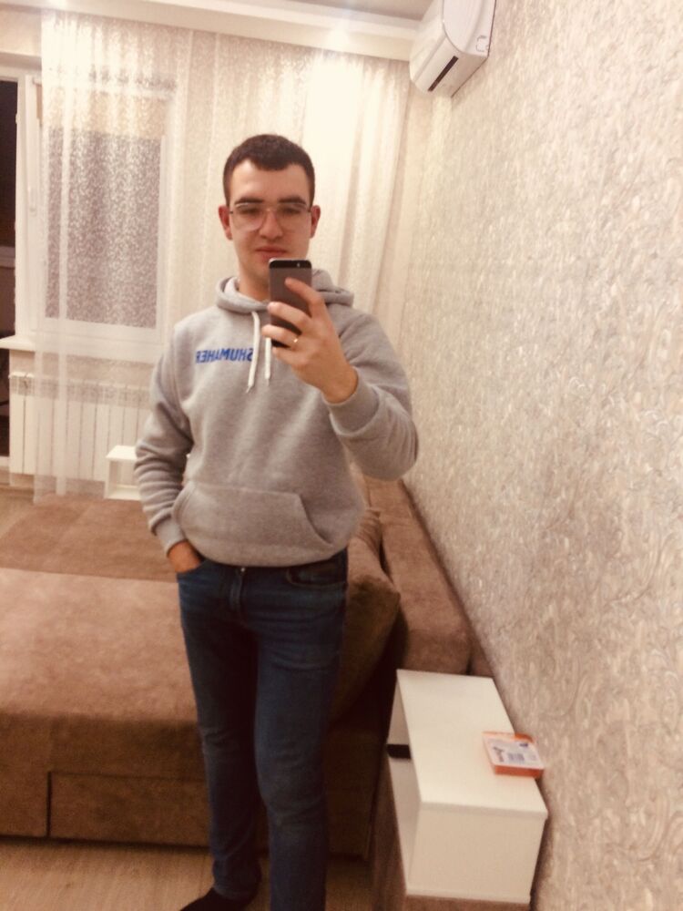  28182129  , 33 ,    