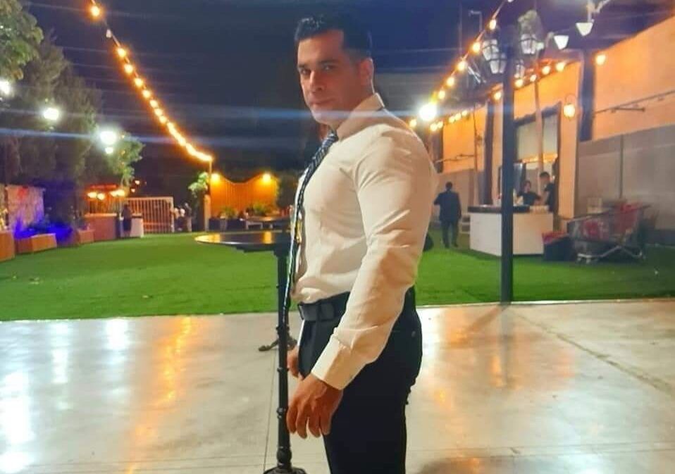  25265489  Dror, 49 ,    