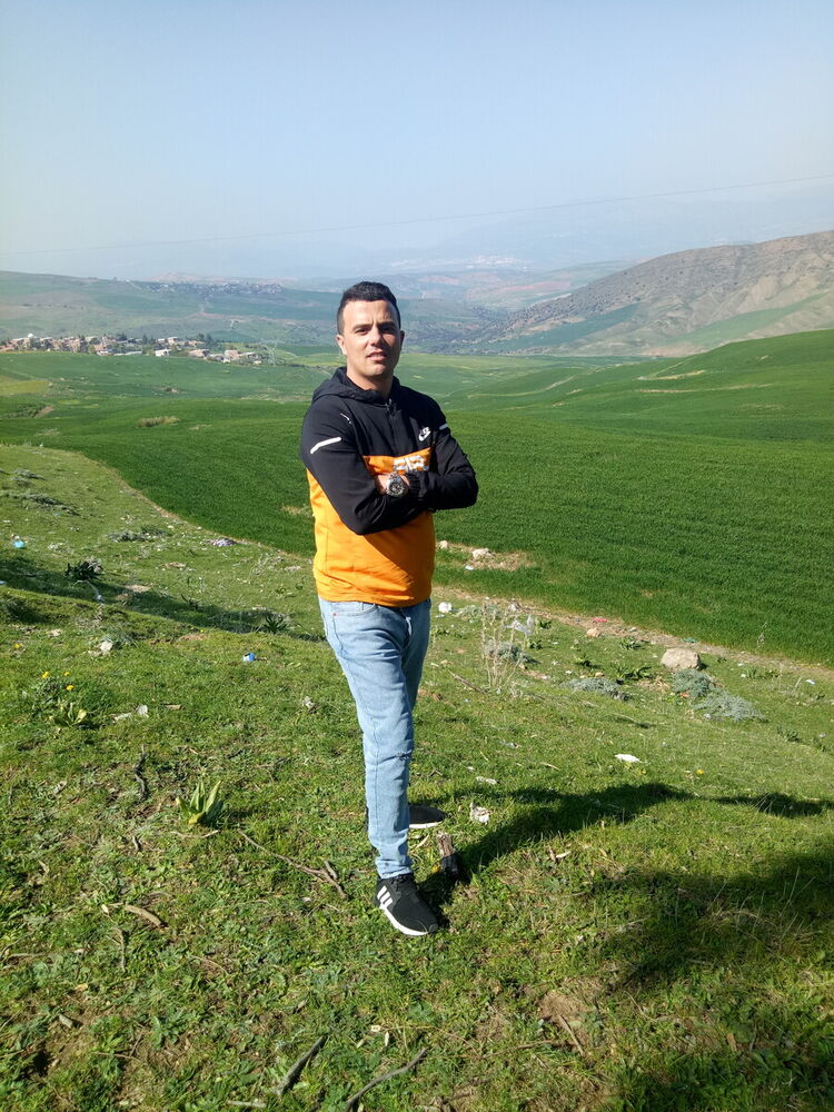  ,   Boubaker, 31 ,   ,   , c 