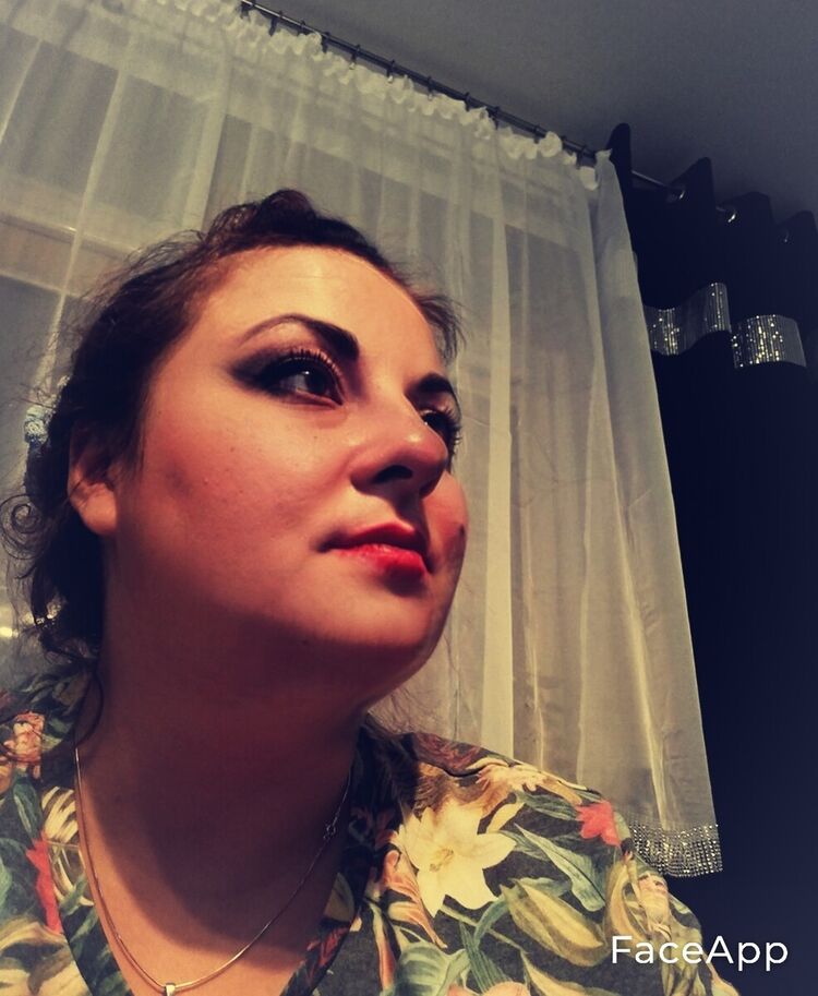  ,   Viktoria, 38 ,   ,   , c , 