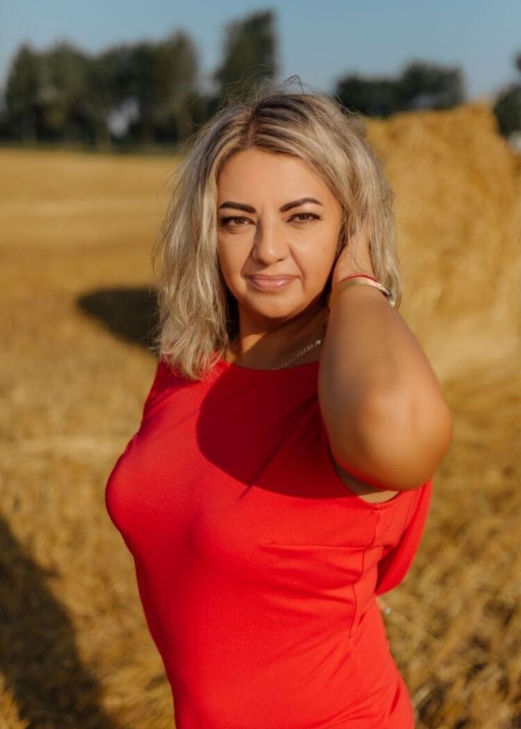  49305359  Nyusha, 50 ,    Alanno