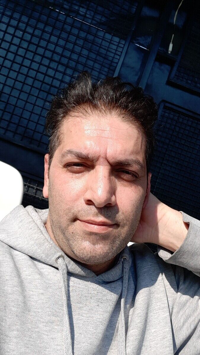  22074089  Peyman, 44 ,    