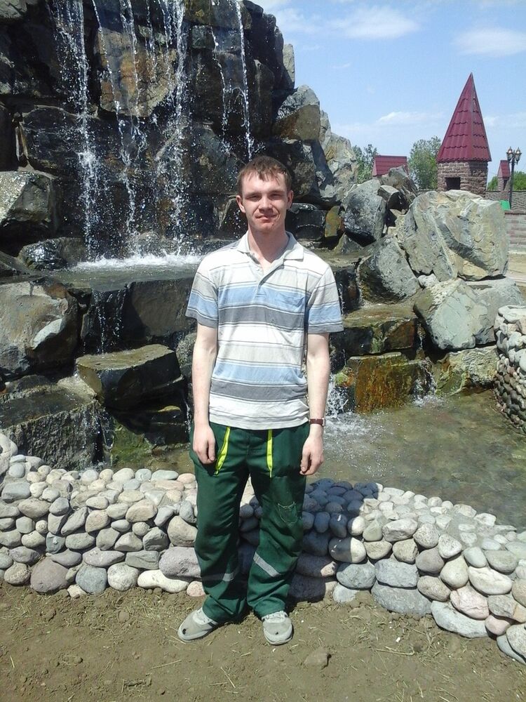  ,   Artyom, 33 ,     , c 