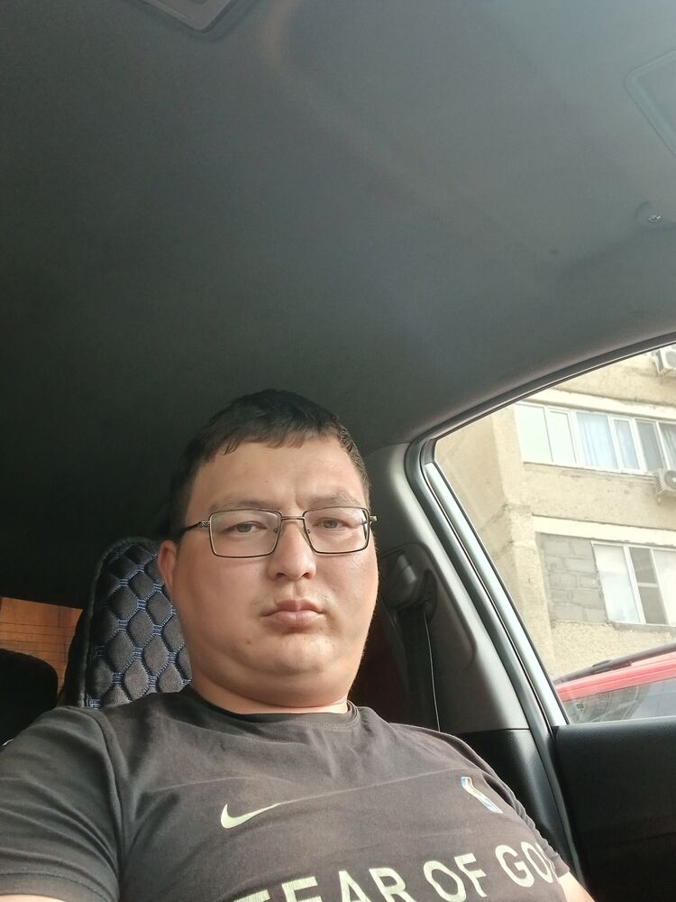  37163779  , 29 ,    