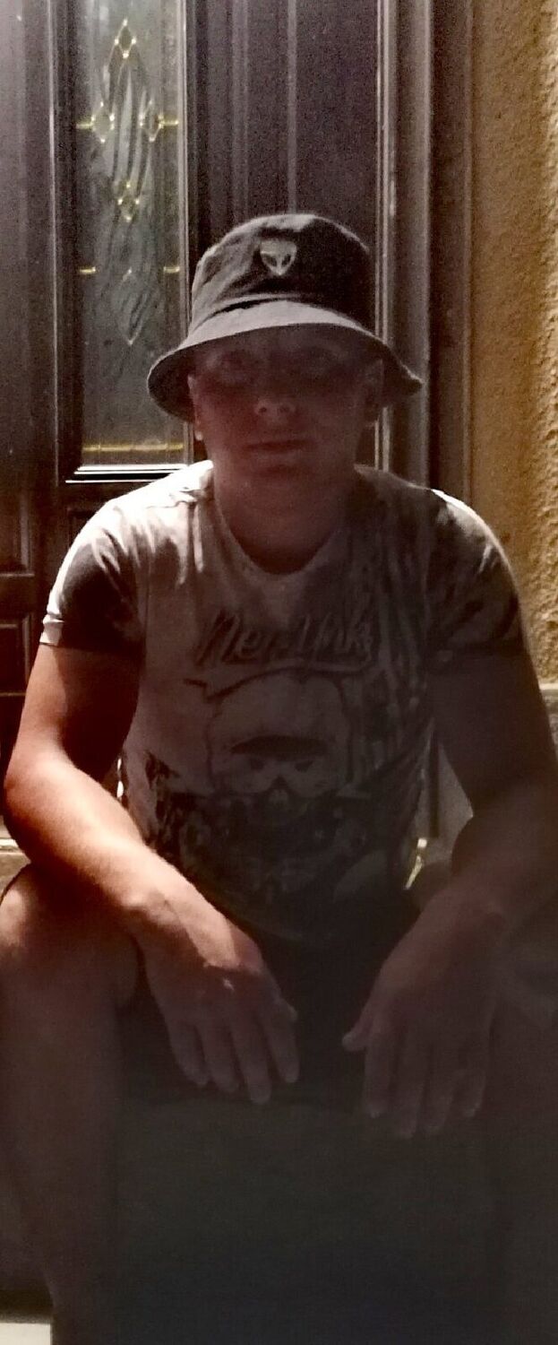  ,   Garyk, 30 ,   ,   , c 