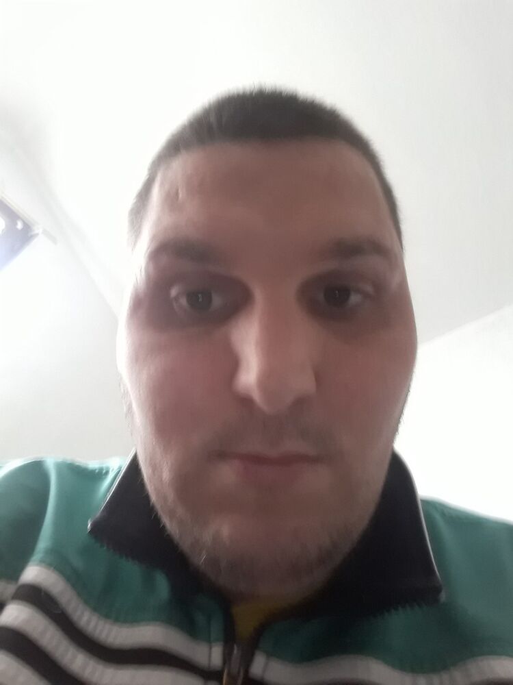  ,   Olivier, 39 ,   ,   , c 