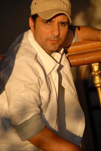  ,   Alex, 45 ,   ,   , c 
