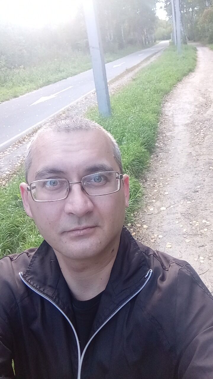  46751049  , 40 ,    